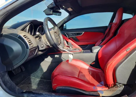 2019 Jaguar F-Type z USA, uszkodzony, nr VIN SAJDD1GXXKCK57345